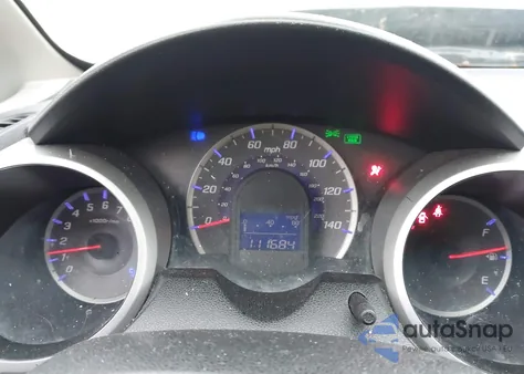 2013 Honda Fit z USA, uszkodzony, nr VIN JHMGE8H37DC069266